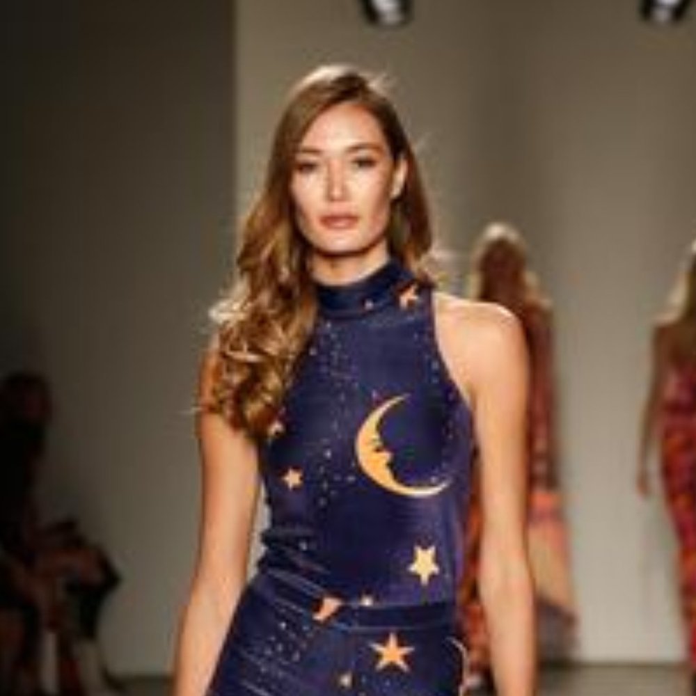 ***ISO COSMIC VELVET FLARE STREET TANK TOP/BRA